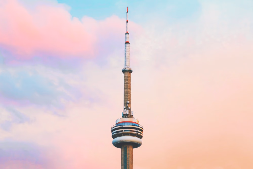 the CN Tower in front of the sky